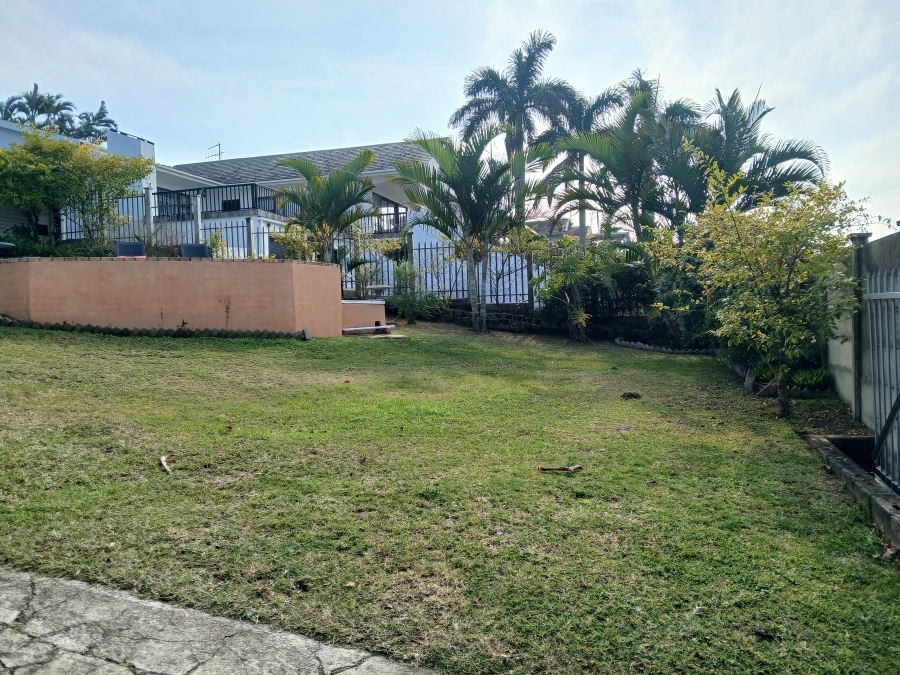 3 Bedroom Property for Sale in Uvongo KwaZulu-Natal