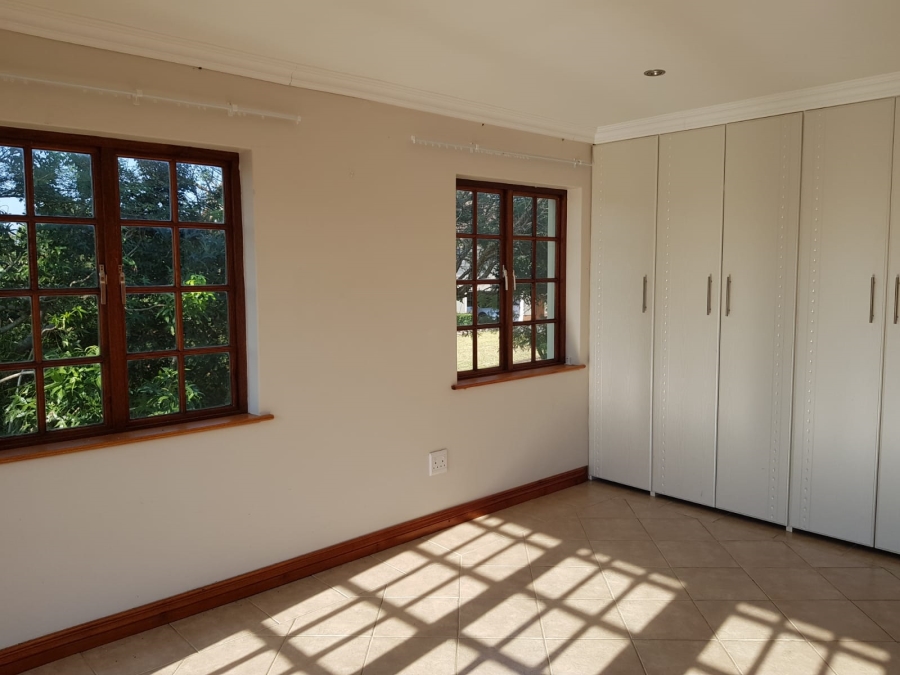 To Let 2 Bedroom Property for Rent in Clifton Hill Estate KwaZulu-Natal