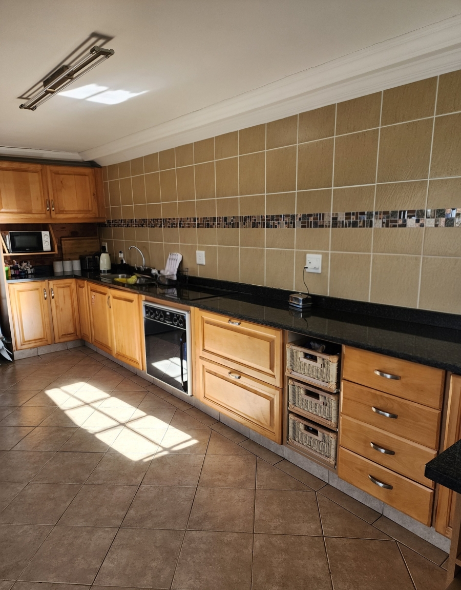 2 Bedroom Property for Sale in Clifton Hill Estate KwaZulu-Natal