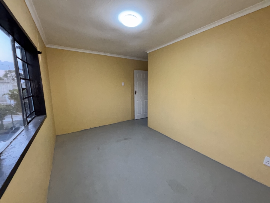 3 Bedroom Property for Sale in Redfern KwaZulu-Natal