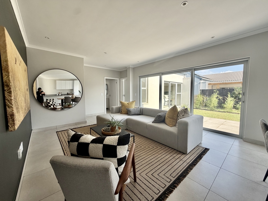 To Let 3 Bedroom Property for Rent in Sheffield Beach KwaZulu-Natal