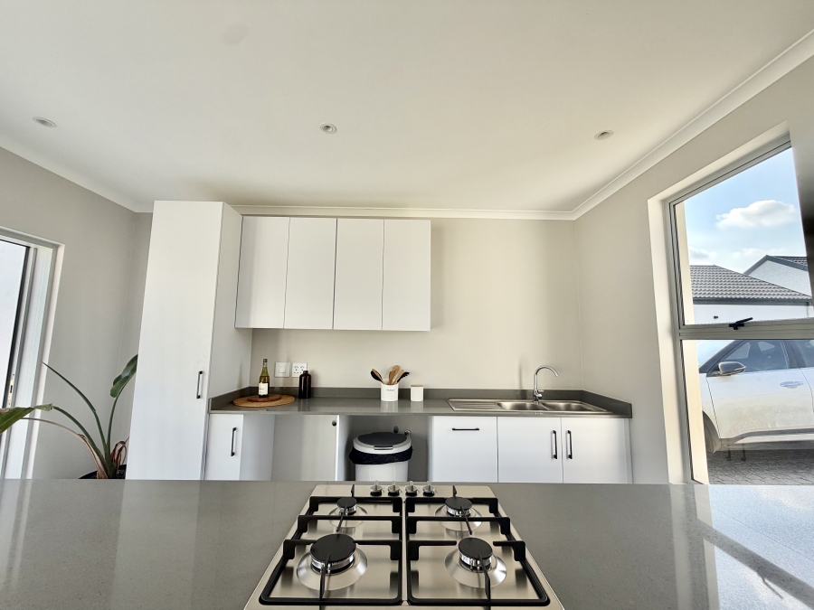 To Let 2 Bedroom Property for Rent in Sheffield Beach KwaZulu-Natal