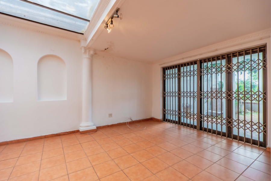 3 Bedroom Property for Sale in Essenwood KwaZulu-Natal