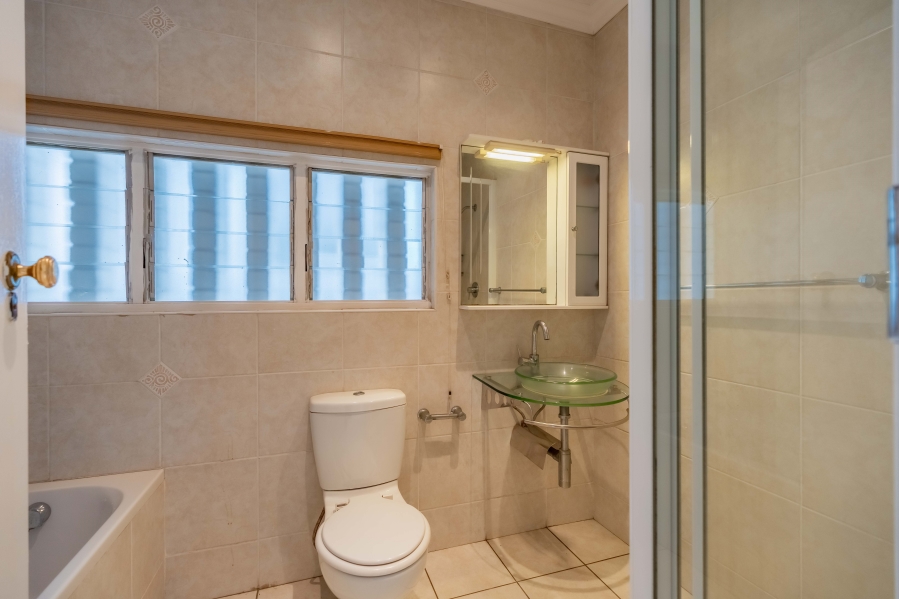 3 Bedroom Property for Sale in Essenwood KwaZulu-Natal