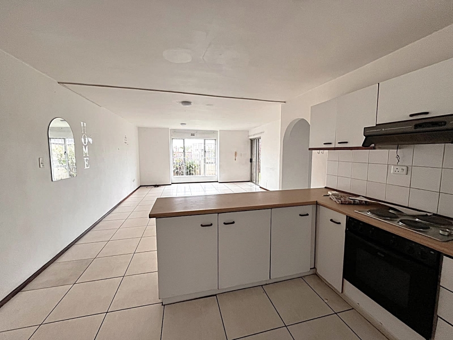 2 Bedroom Property for Sale in Bluff KwaZulu-Natal