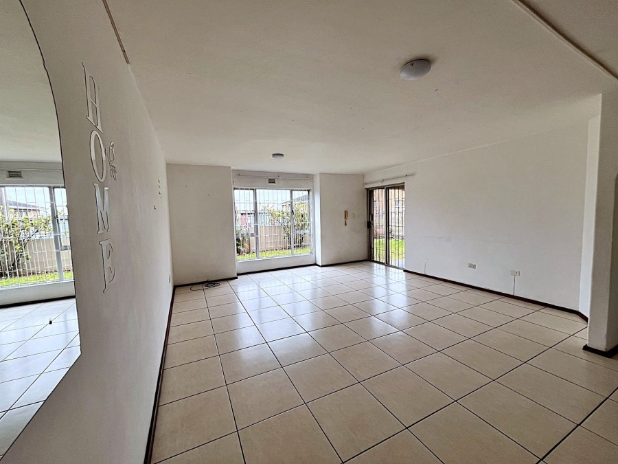 2 Bedroom Property for Sale in Bluff KwaZulu-Natal