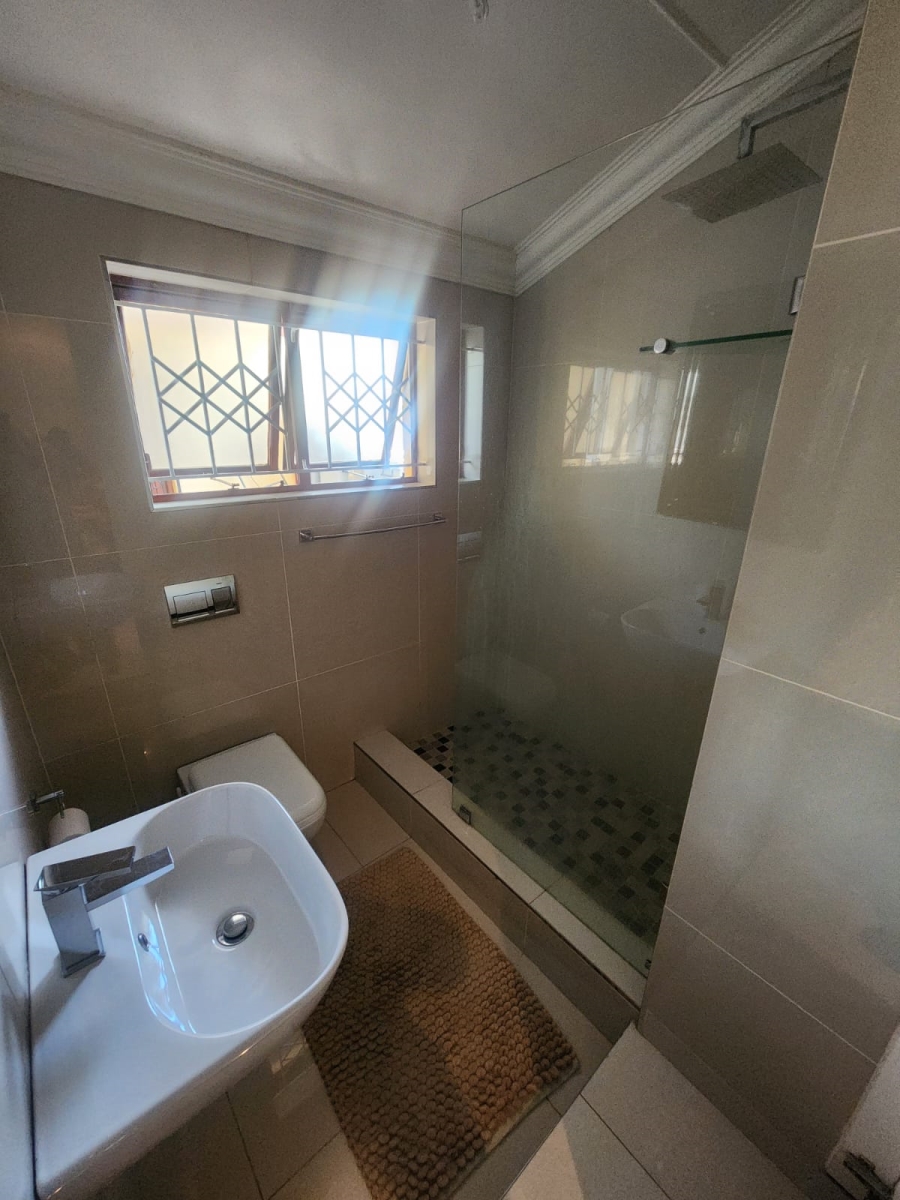 4 Bedroom Property for Sale in Dawncrest KwaZulu-Natal