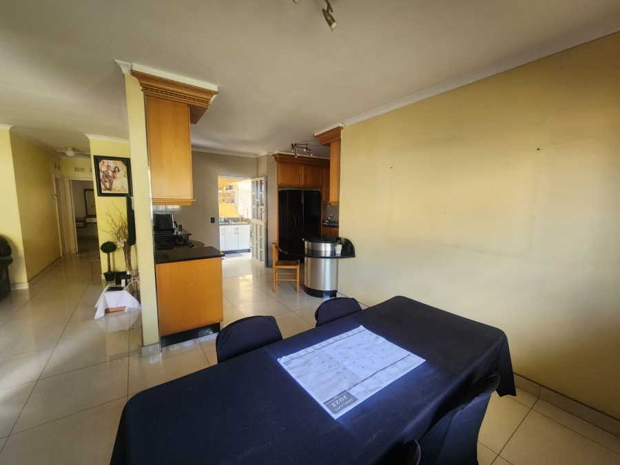 4 Bedroom Property for Sale in Dawncrest KwaZulu-Natal