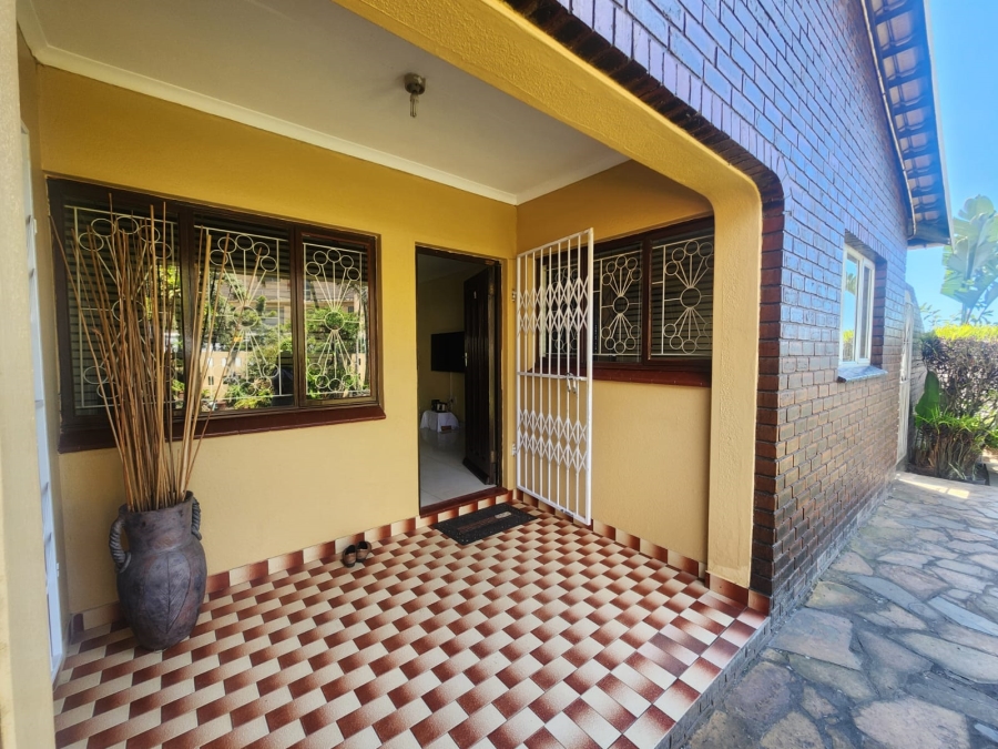 4 Bedroom Property for Sale in Dawncrest KwaZulu-Natal