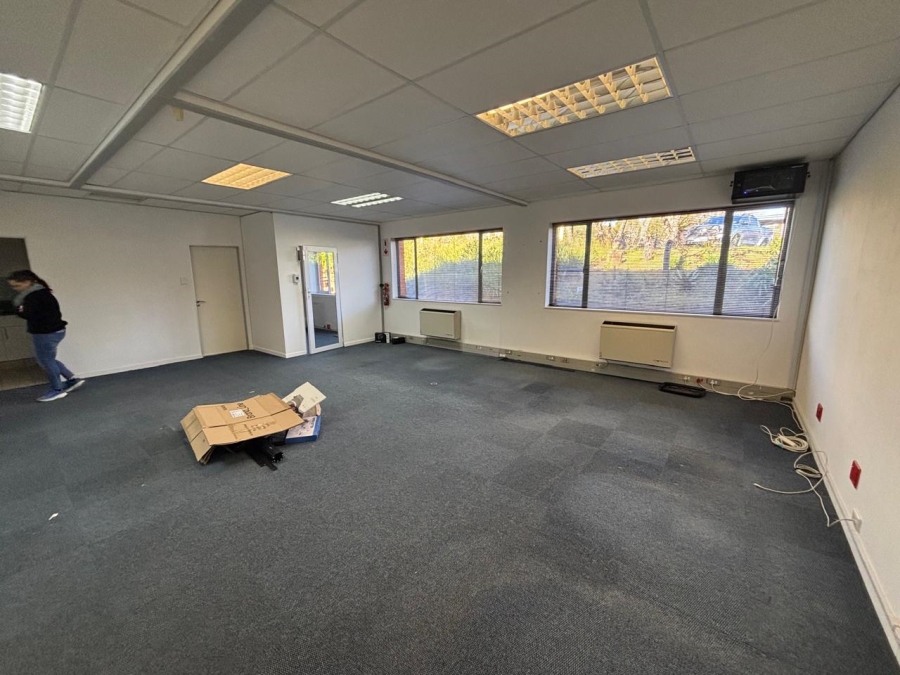 To Let Commercial Property for Rent in Hilton Central KwaZulu-Natal