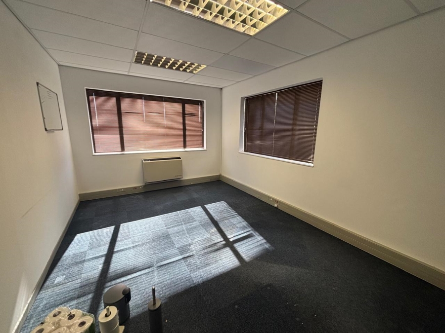 To Let Commercial Property for Rent in Hilton Central KwaZulu-Natal