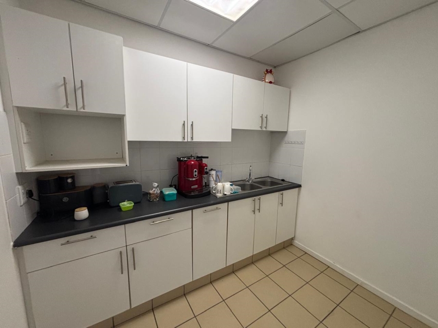 To Let Commercial Property for Rent in Hilton Central KwaZulu-Natal