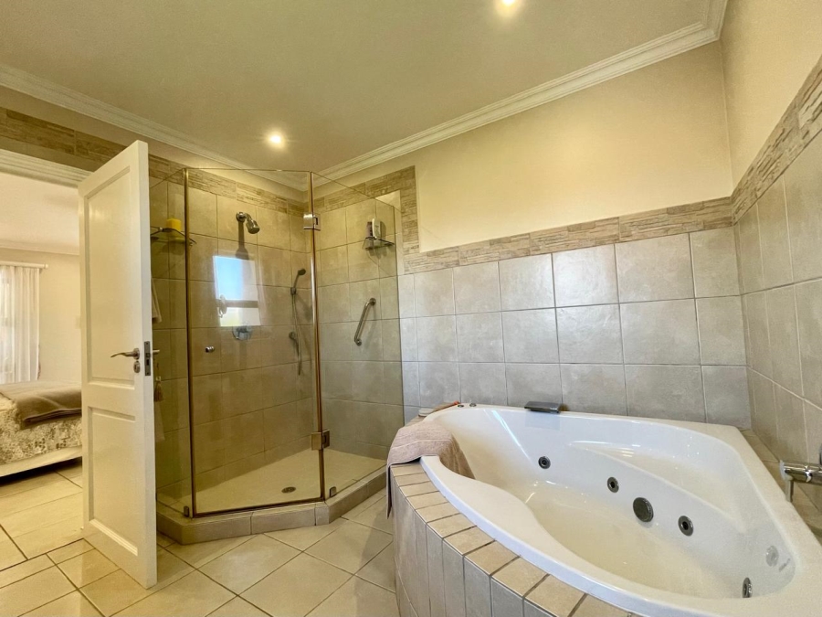 4 Bedroom Property for Sale in Port Zimbali KwaZulu-Natal