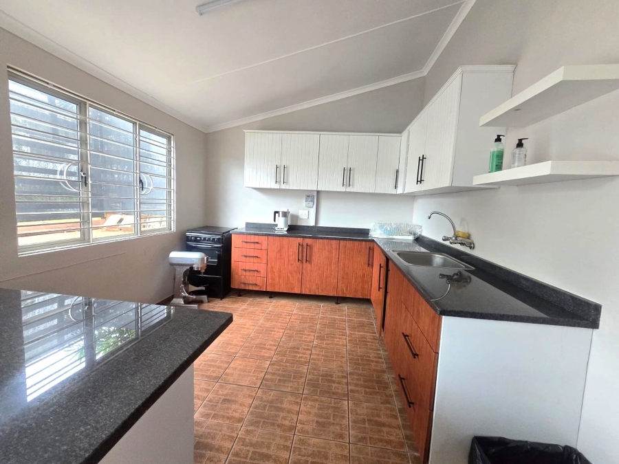 1 Bedroom Property for Sale in Durban North KwaZulu-Natal