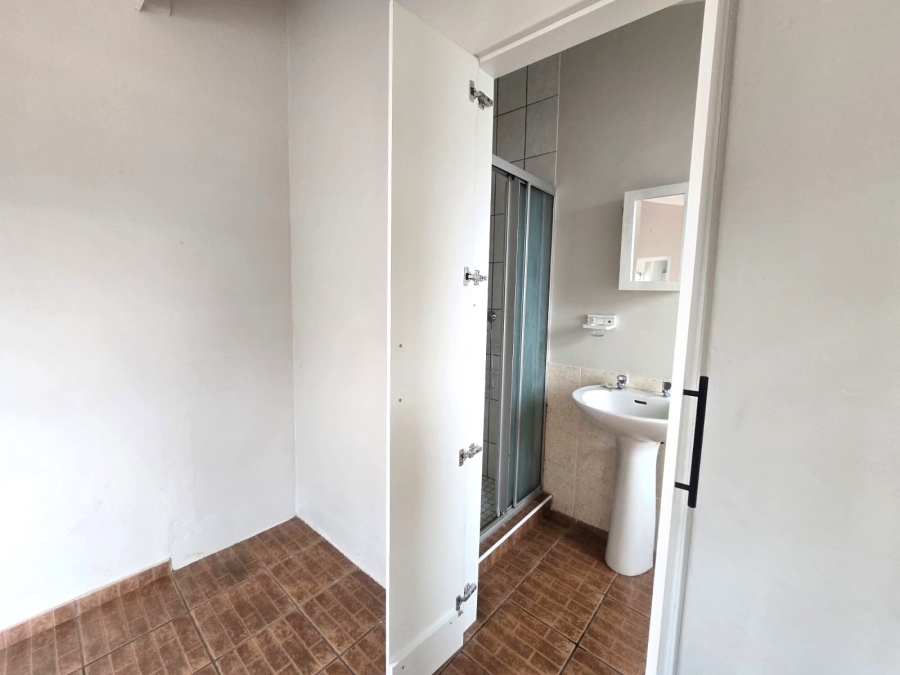 1 Bedroom Property for Sale in Durban North KwaZulu-Natal