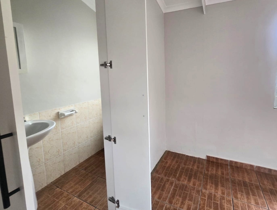 1 Bedroom Property for Sale in Durban North KwaZulu-Natal