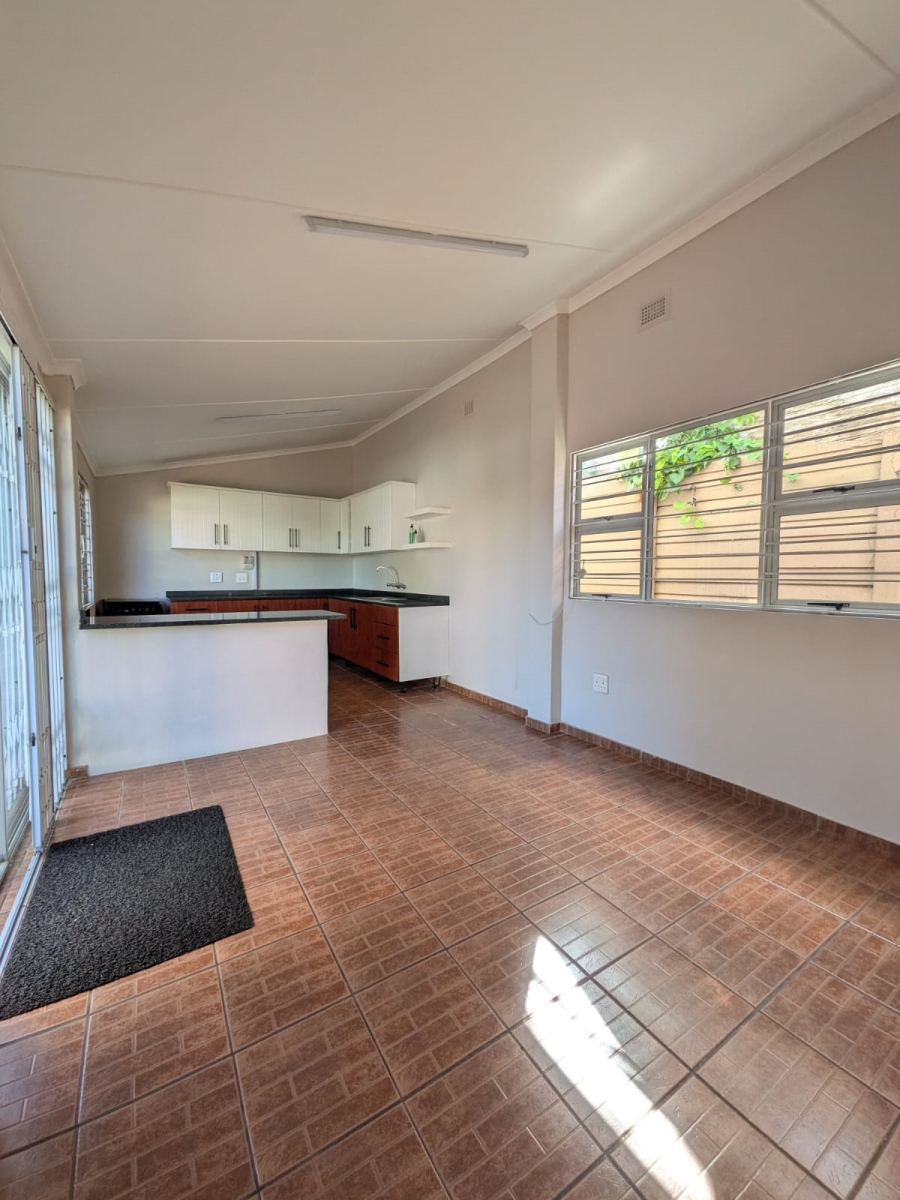 To Let 1 Bedroom Property for Rent in Durban North KwaZulu-Natal