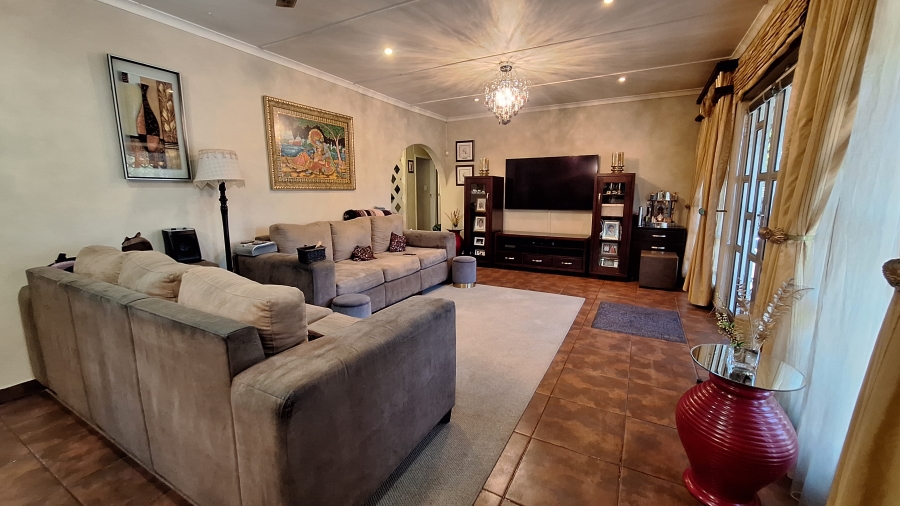 3 Bedroom Property for Sale in Parkside KwaZulu-Natal