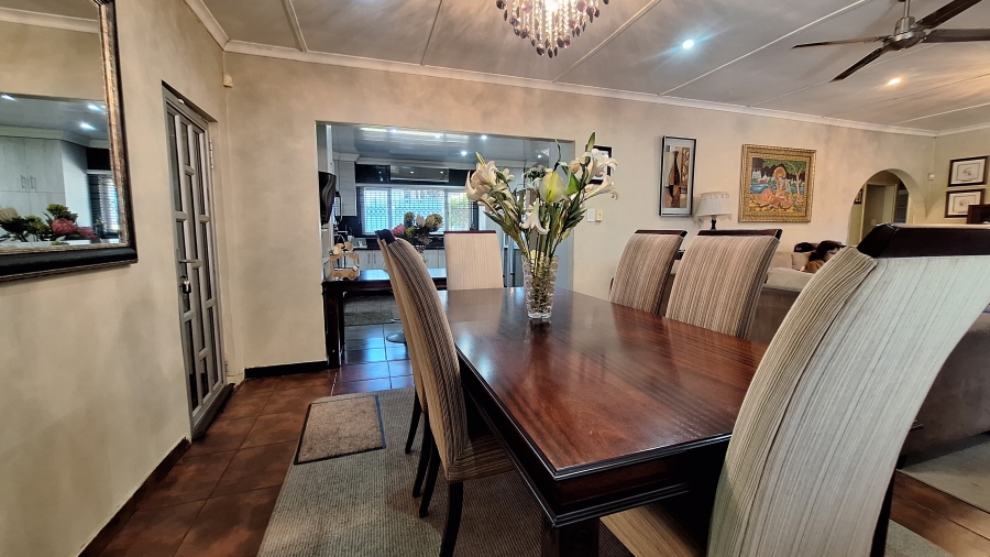 3 Bedroom Property for Sale in Parkside KwaZulu-Natal
