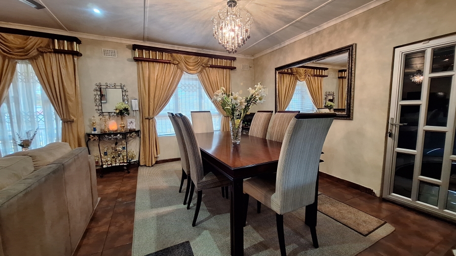 3 Bedroom Property for Sale in Parkside KwaZulu-Natal