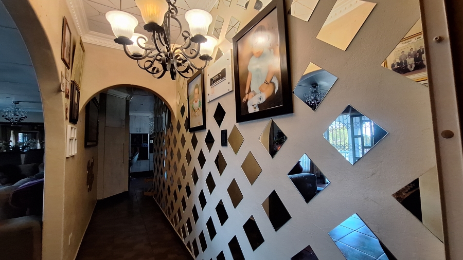 3 Bedroom Property for Sale in Parkside KwaZulu-Natal