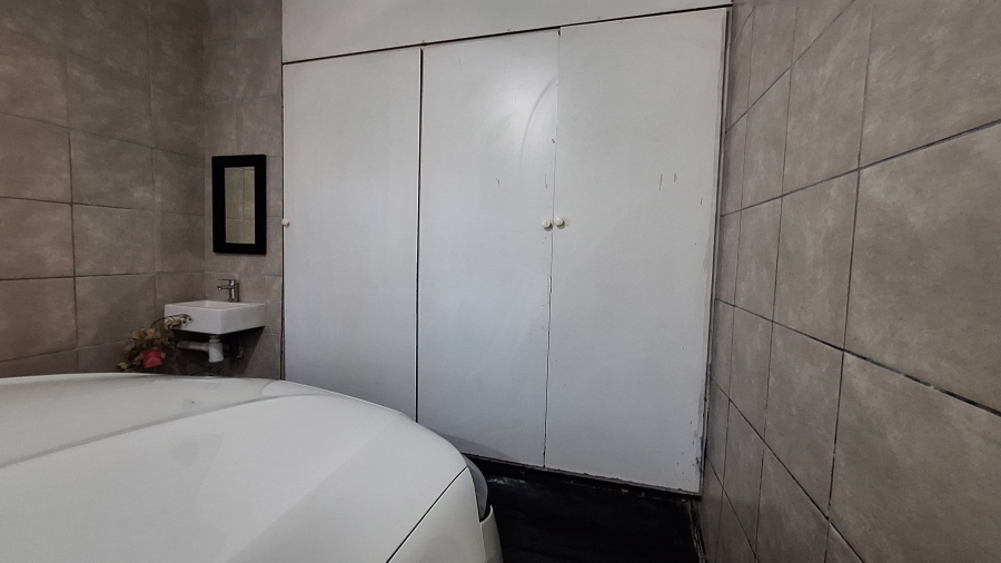 3 Bedroom Property for Sale in Parkside KwaZulu-Natal