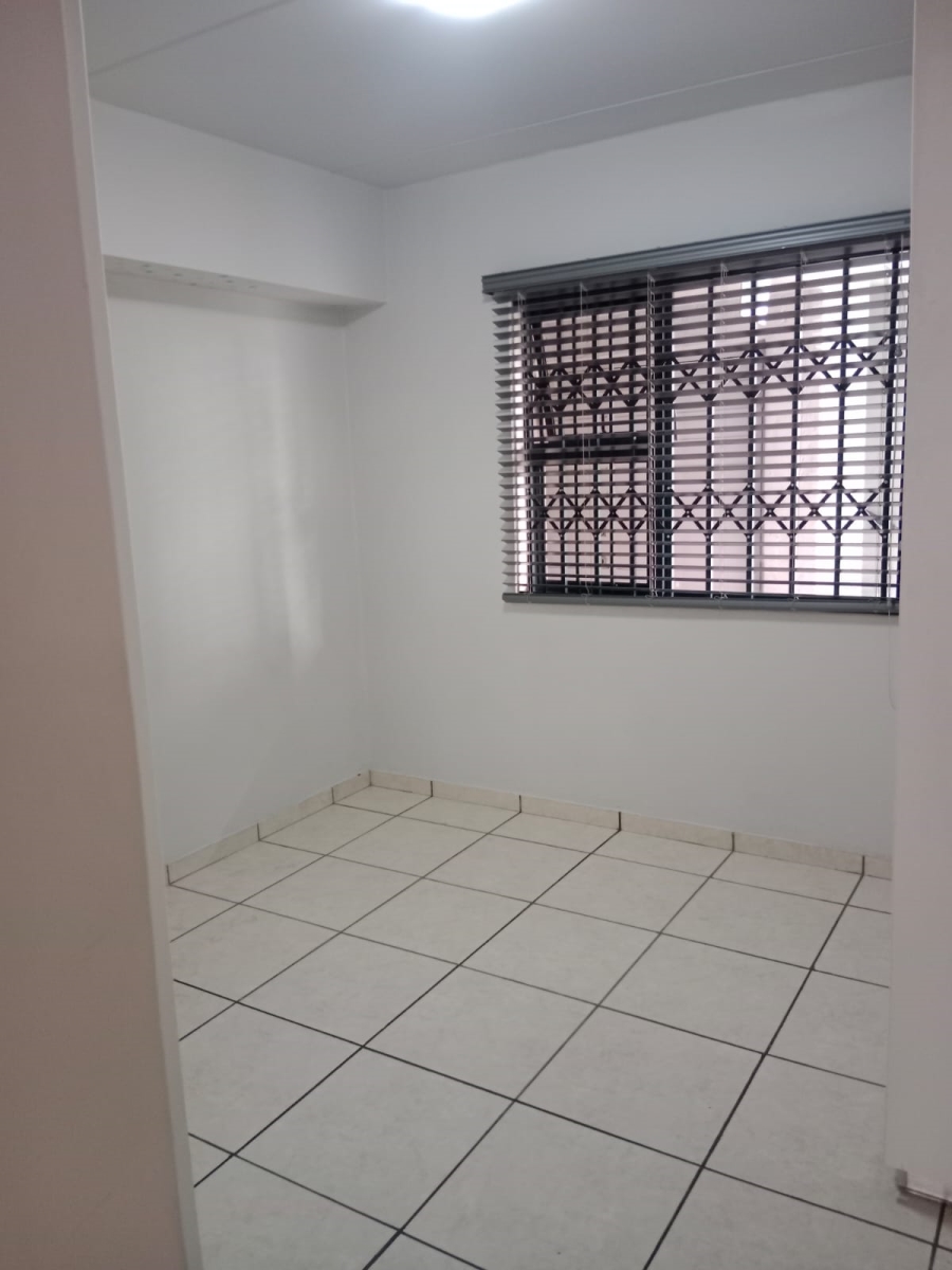 To Let 2 Bedroom Property for Rent in Ballito Central KwaZulu-Natal