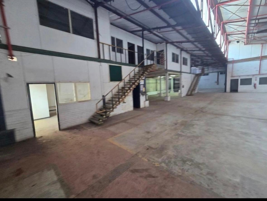 To Let Commercial Property for Rent in Burbreeze KwaZulu-Natal