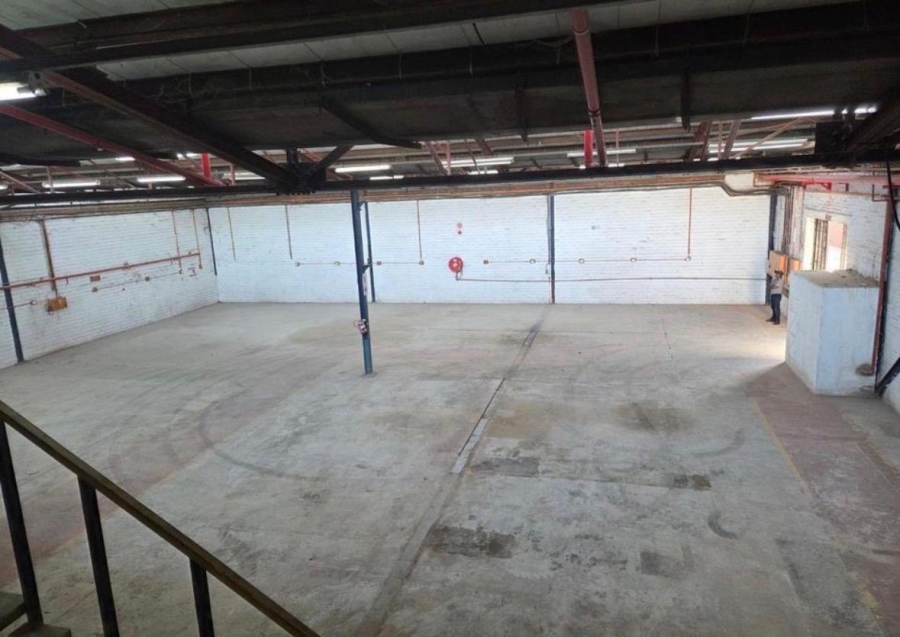 To Let Commercial Property for Rent in Burbreeze KwaZulu-Natal