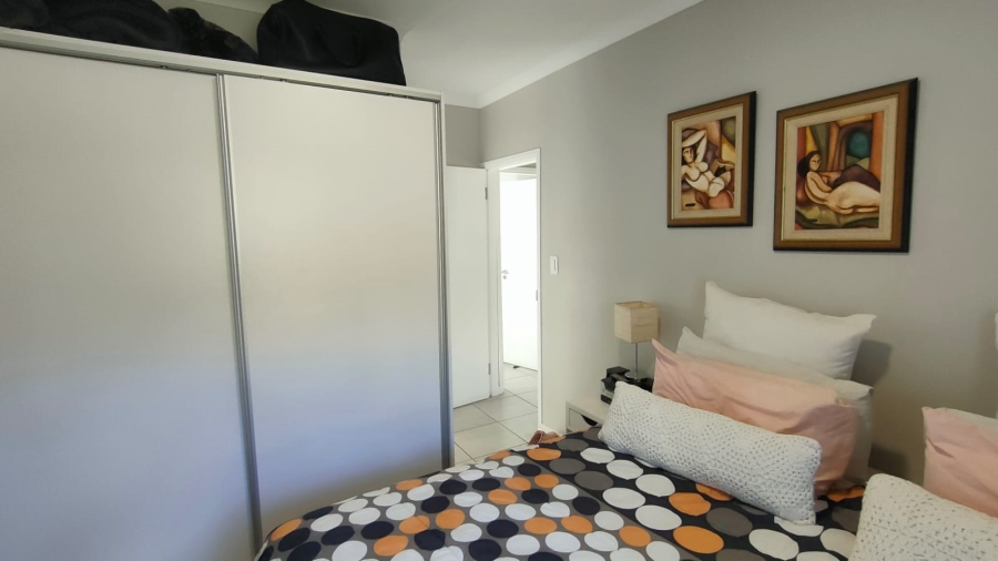 2 Bedroom Property for Sale in Waterfall KwaZulu-Natal