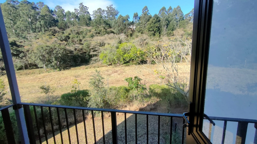 2 Bedroom Property for Sale in Waterfall KwaZulu-Natal