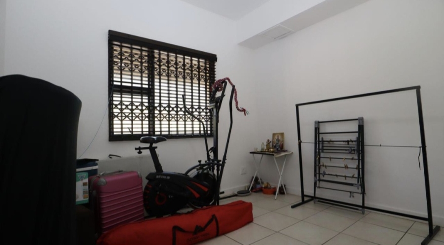 To Let 2 Bedroom Property for Rent in La Mercy KwaZulu-Natal