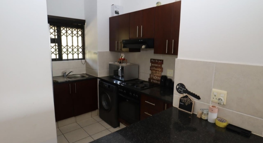 To Let 2 Bedroom Property for Rent in La Mercy KwaZulu-Natal