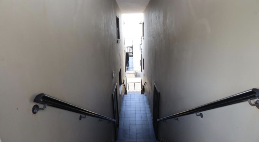 To Let 2 Bedroom Property for Rent in La Mercy KwaZulu-Natal