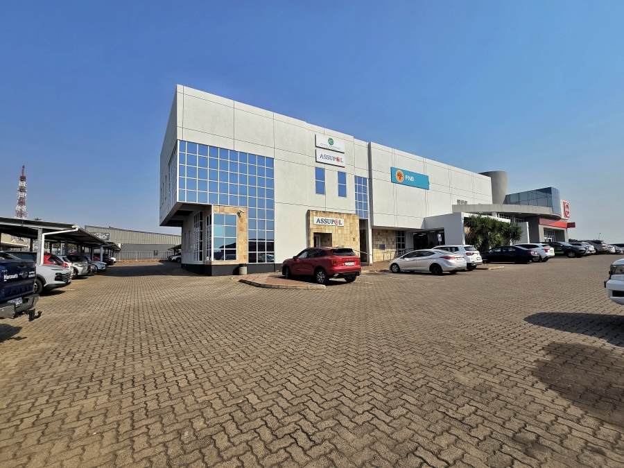 To Let Commercial Property for Rent in Empangeni Central KwaZulu-Natal