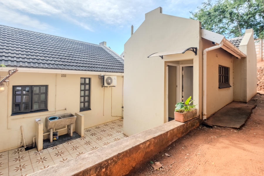 3 Bedroom Property for Sale in Glen Anil KwaZulu-Natal