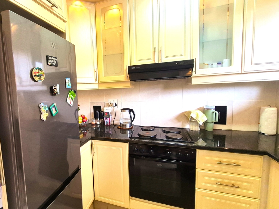 2 Bedroom Property for Sale in Overport KwaZulu-Natal