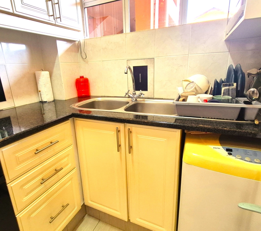 2 Bedroom Property for Sale in Overport KwaZulu-Natal