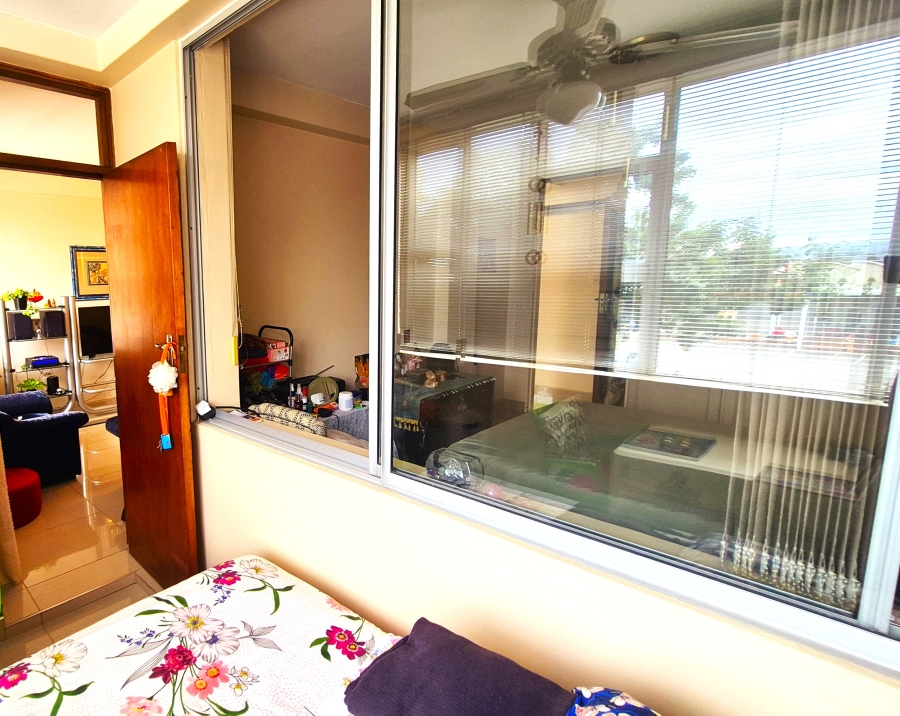 2 Bedroom Property for Sale in Overport KwaZulu-Natal