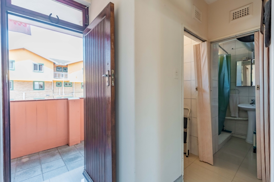 2 Bedroom Property for Sale in Overport KwaZulu-Natal