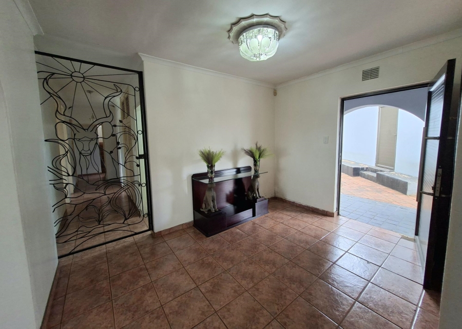 4 Bedroom Property for Sale in Glen Anil KwaZulu-Natal