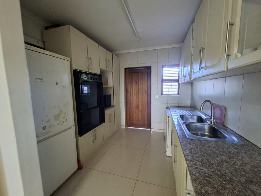 4 Bedroom Property for Sale in Glen Anil KwaZulu-Natal