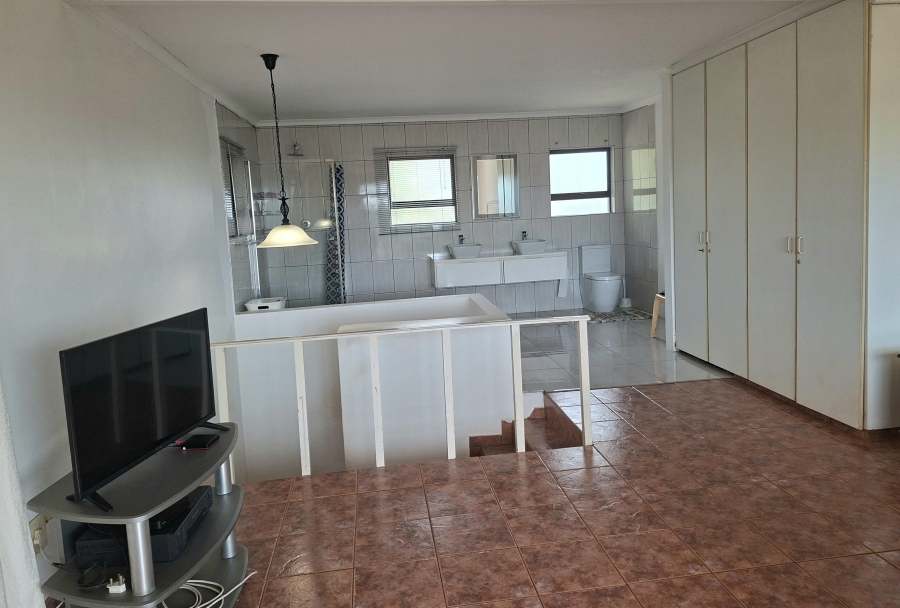 4 Bedroom Property for Sale in Glen Anil KwaZulu-Natal