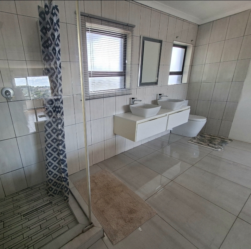 4 Bedroom Property for Sale in Glen Anil KwaZulu-Natal