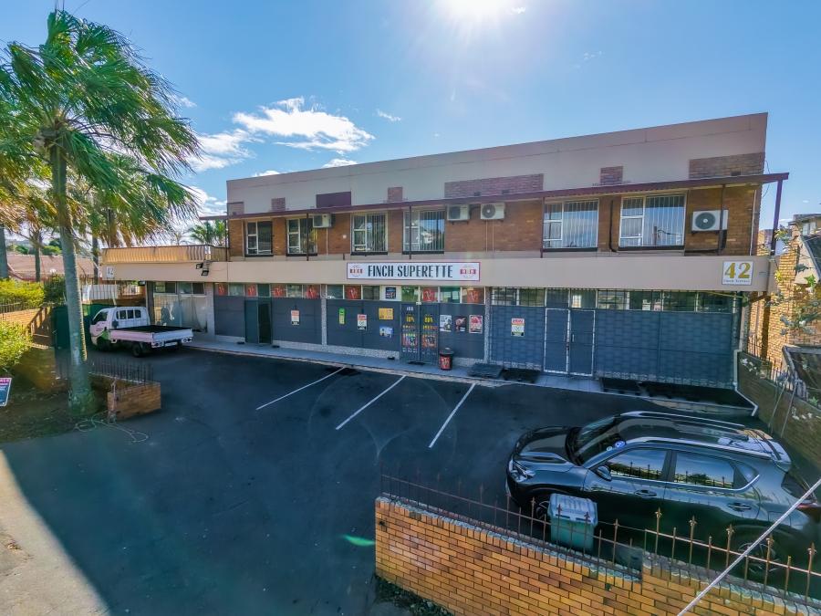5 Bedroom Property for Sale in Reservoir Hills KwaZulu-Natal