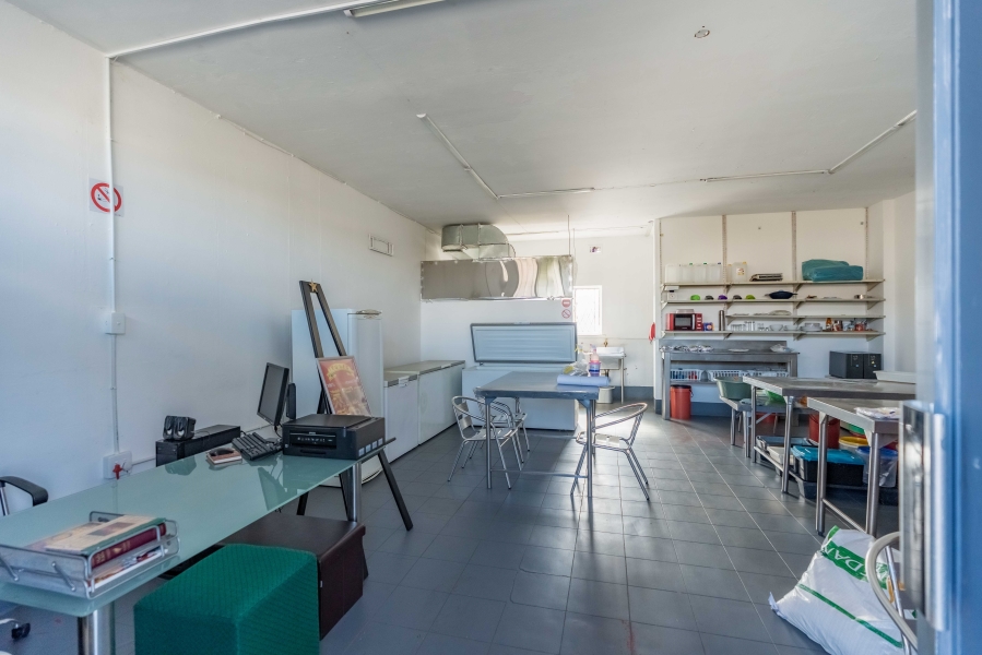 5 Bedroom Property for Sale in Reservoir Hills KwaZulu-Natal