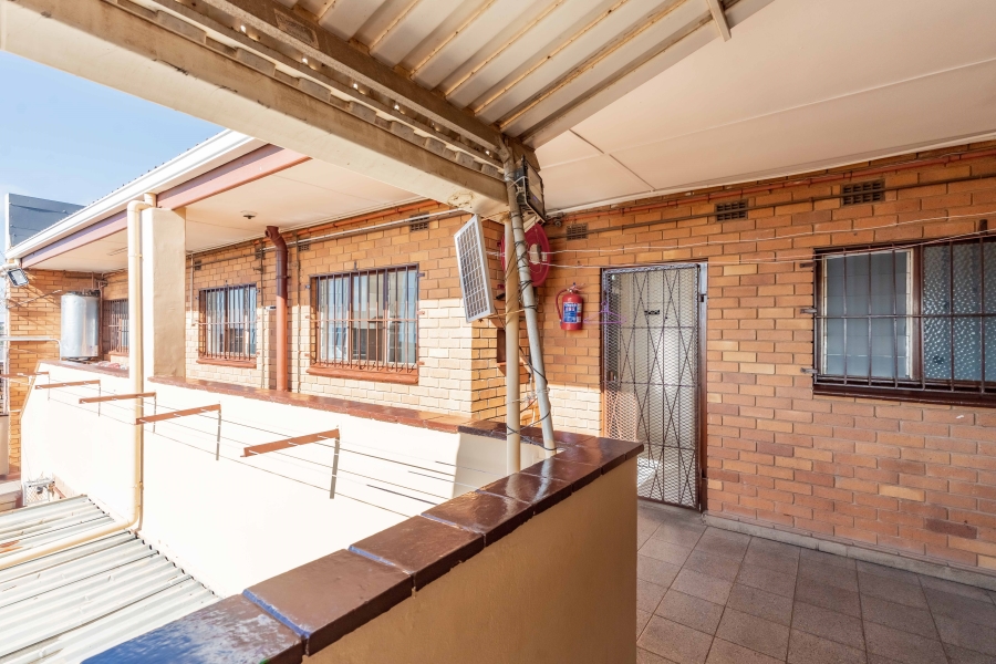 5 Bedroom Property for Sale in Reservoir Hills KwaZulu-Natal