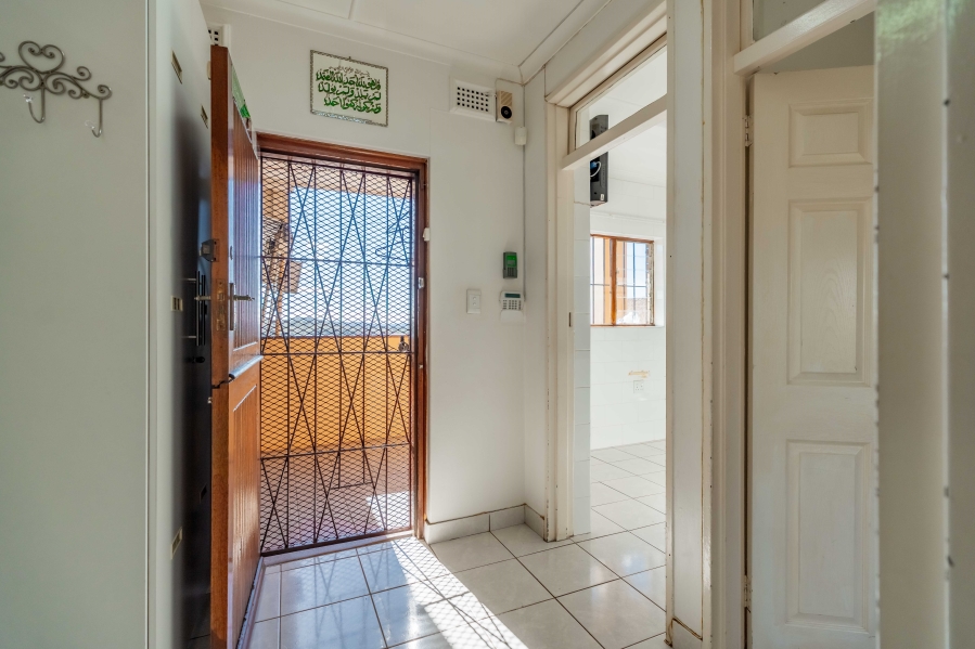 5 Bedroom Property for Sale in Reservoir Hills KwaZulu-Natal