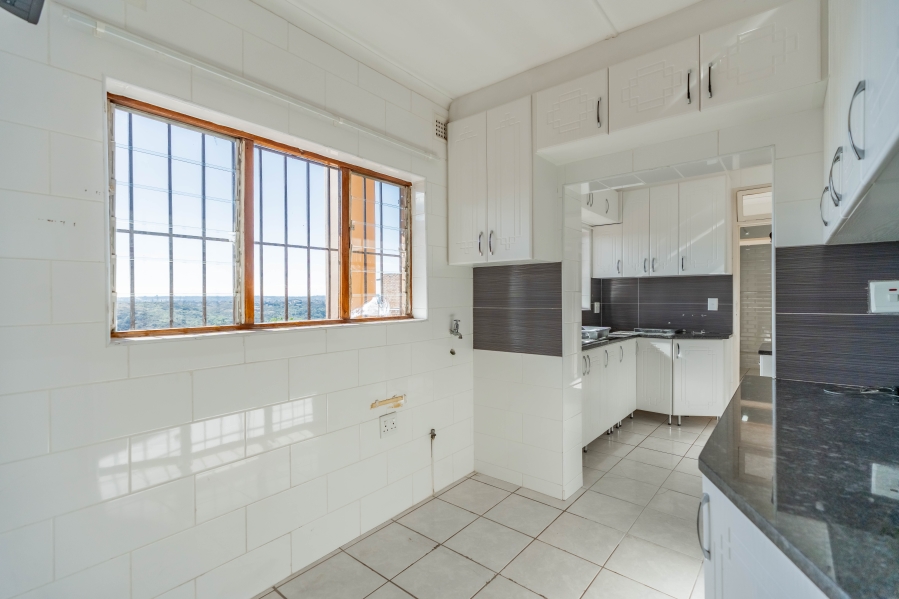 5 Bedroom Property for Sale in Reservoir Hills KwaZulu-Natal