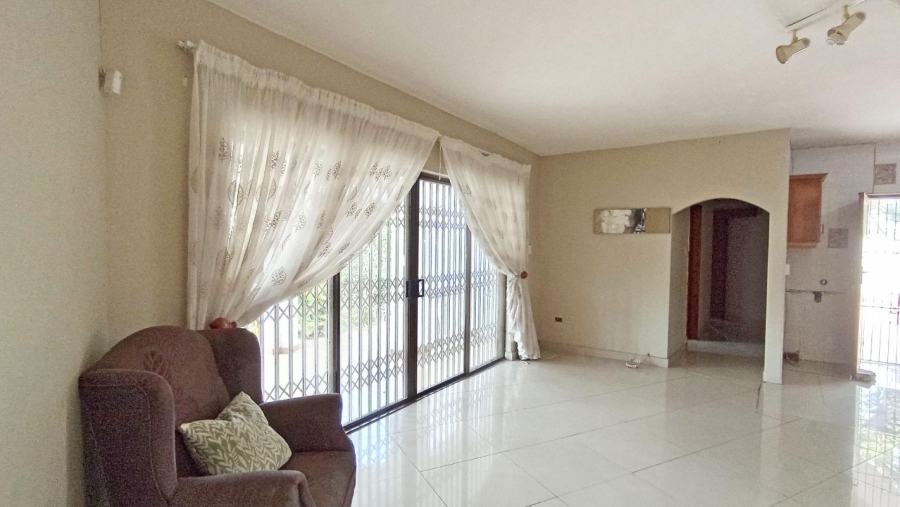5 Bedroom Property for Sale in Reservoir Hills KwaZulu-Natal
